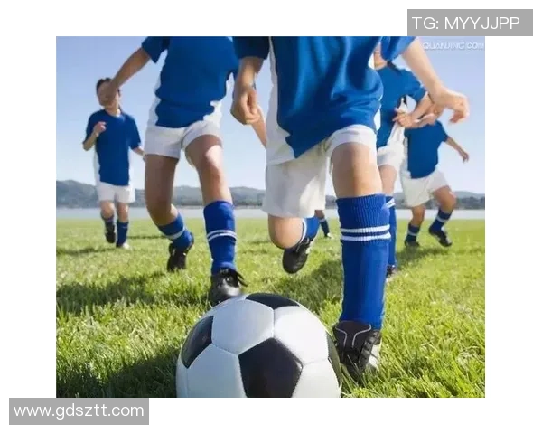 贵溪足球热潮兴起青少年踢球活动蓬勃发展助力健康成长